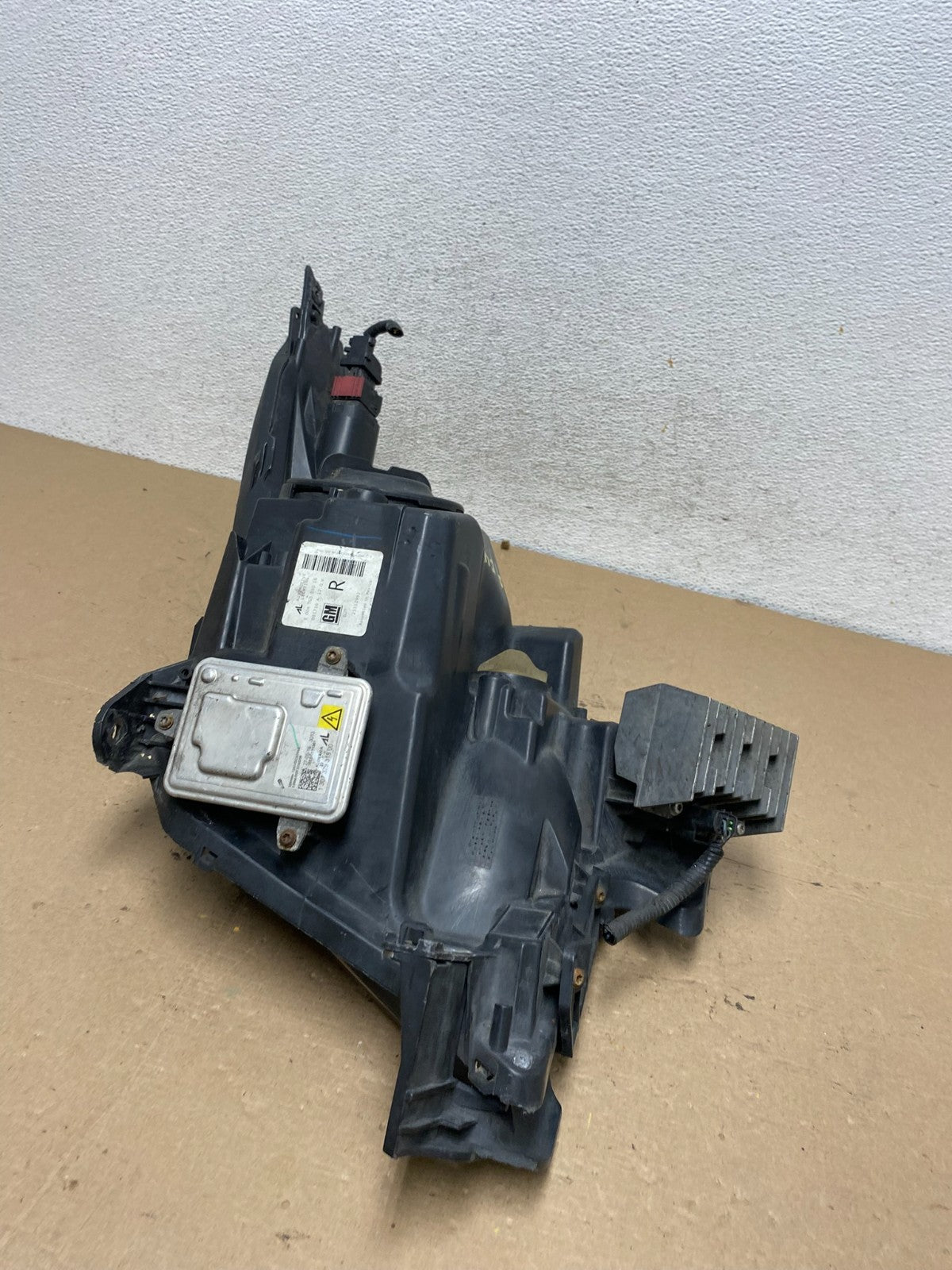 2014-2016 Cadillac XTS Right Passenger RH AFS Xenon HID Headlight AF4745 DW10