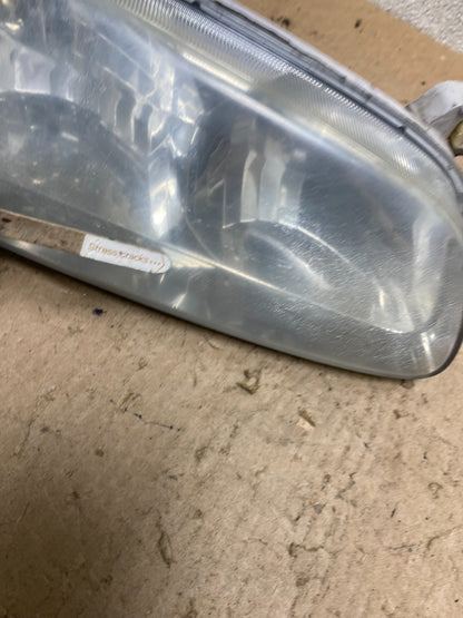 2000 to 2001 Toyota Camry Sedan Right Headlight Clear Lens Oem W9280 DW4