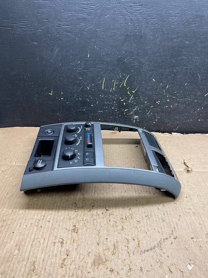 2005-2009 Dodge Durango Heat AC Climate Temperature Control Radio Bezel Y7794 DG2