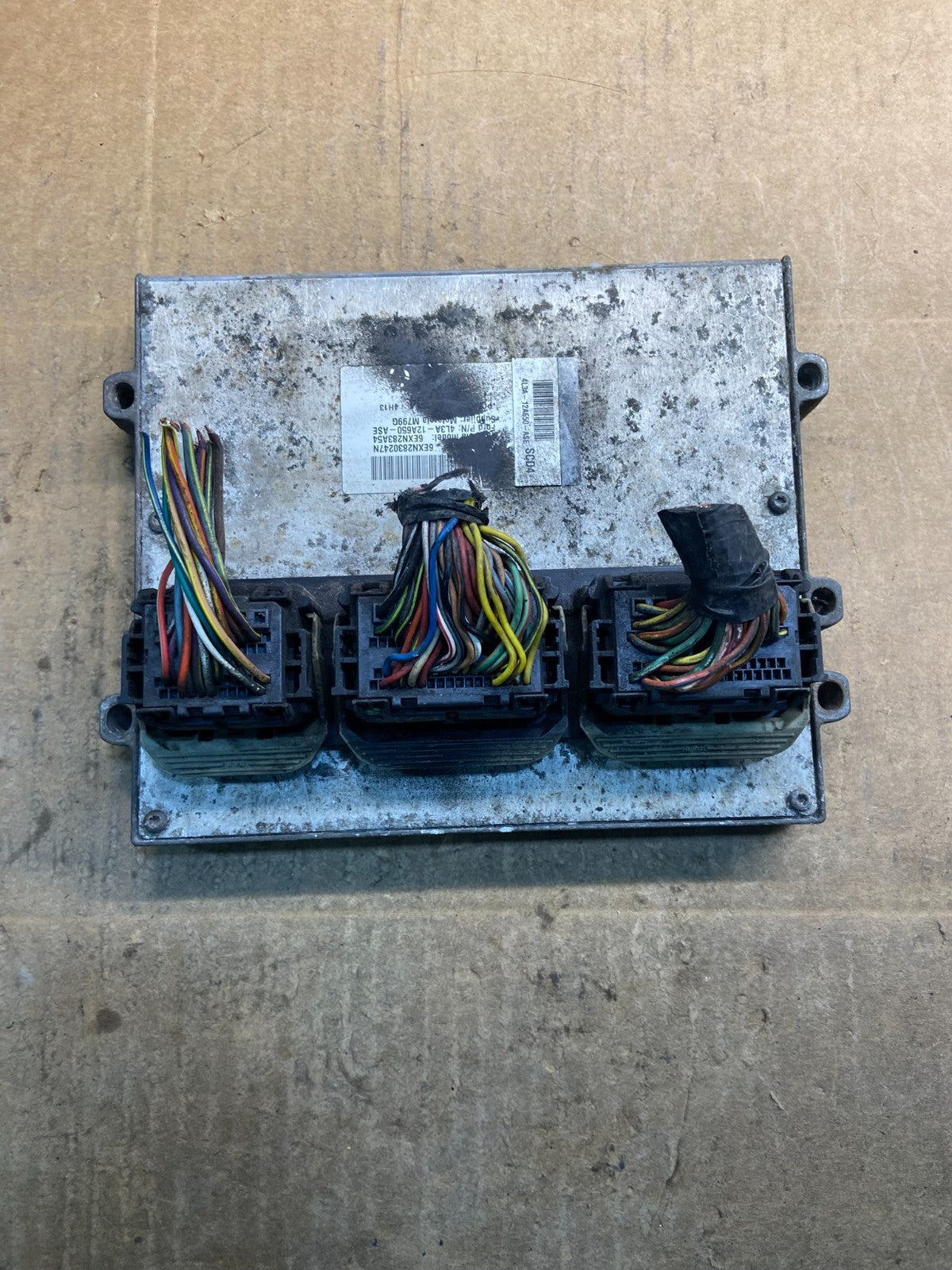 2004 Ford F-150 F150 5.4L Engine Control Unit ECU Computer Module Y4156 DG2