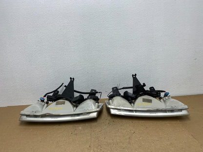2002 2003 2004 Saturn Vue Left+Right Set Side Headlights Oem AC1609 DW9