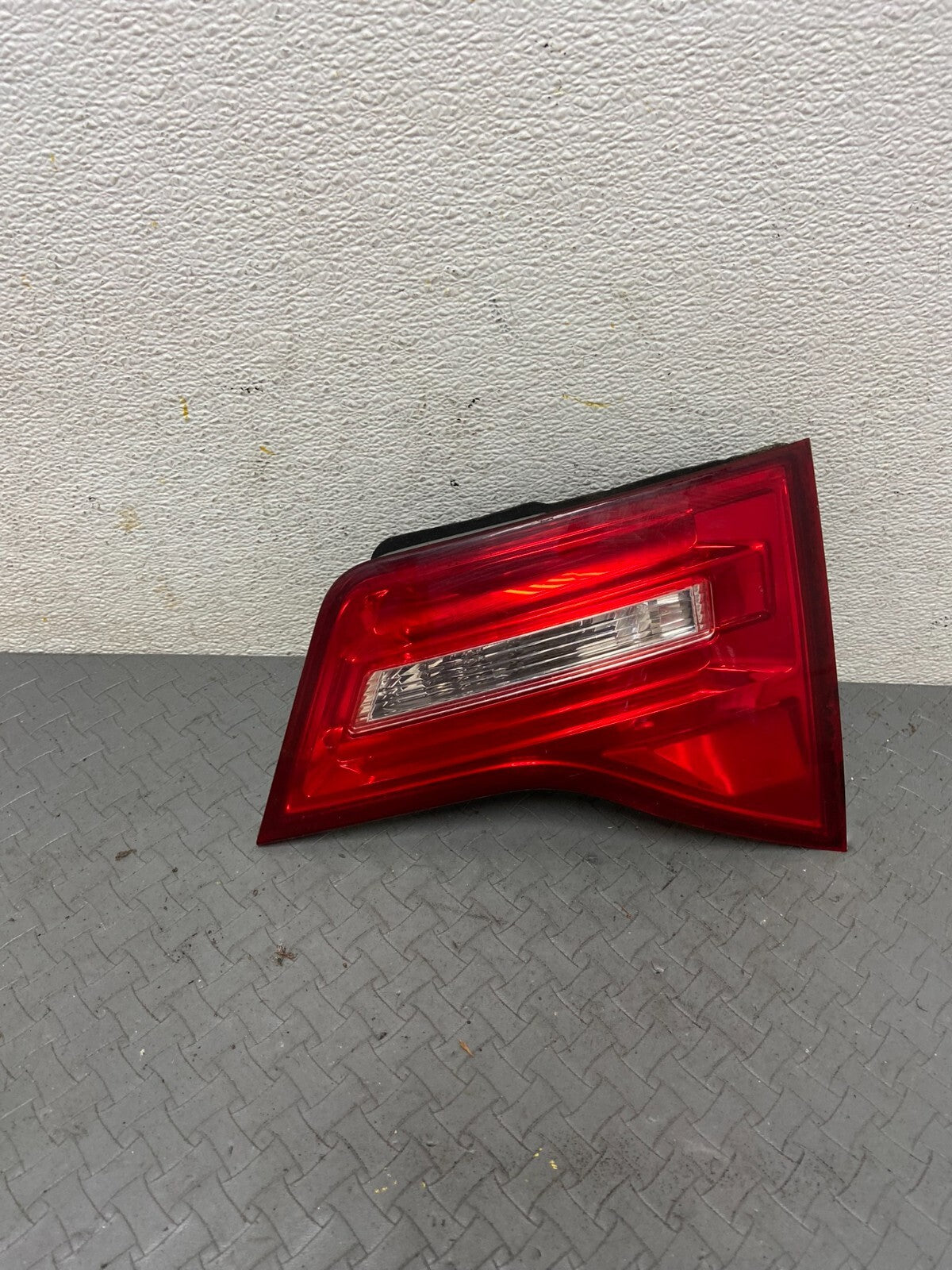 2007 2008 2009 Acura Mdx Right Passenger Rh Side Inner Tail Light Oem A6095 DG10
