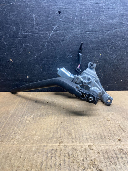 2008 to 2015 Scion xB Rear Wiper Motor OEM Y3735 DG0