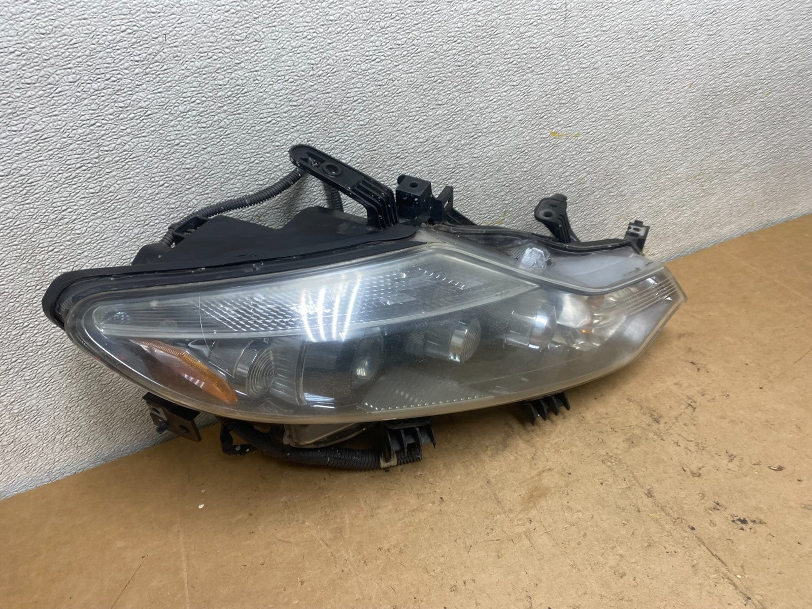 2011 to 2014 Nissan Murano Headlight Right Passenger Rh Oem Xenon Hid X6766 DW2
