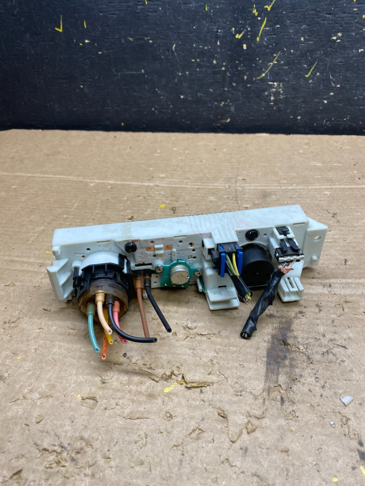 2008-2010 Chevrolet Express 1500 2500 3500 Climate Control Panel w9669 DG3