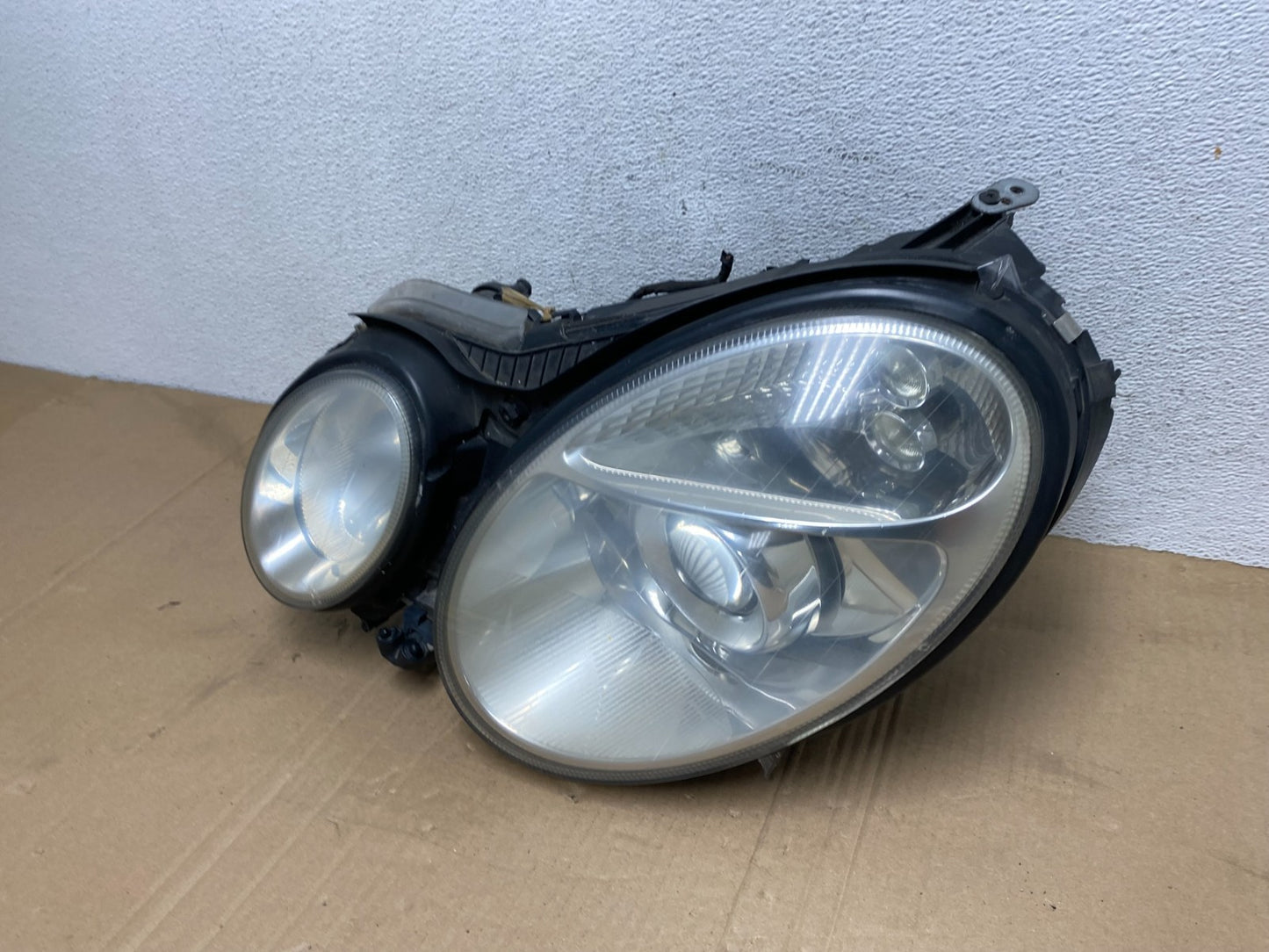2003-2006 Mercedes E E320 E350 Left Driver Lh Side Xenon Headlight AE9096 DW1