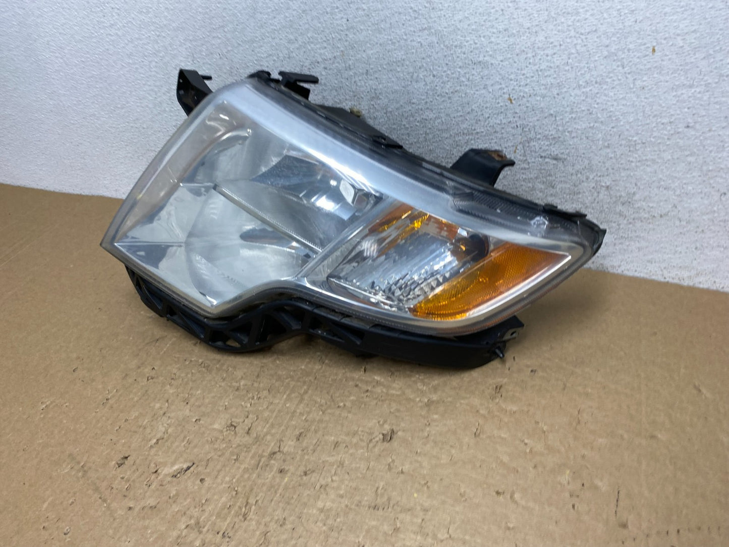 2007 2008 2009 2010 Ford Edge Headlight Left Driver Halogen AF8082 DW1