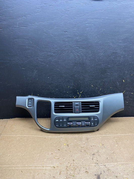 2005 to 2010 Honda Odyssey  Radio Climate Control Dash Trim Bezel W9735 DG0