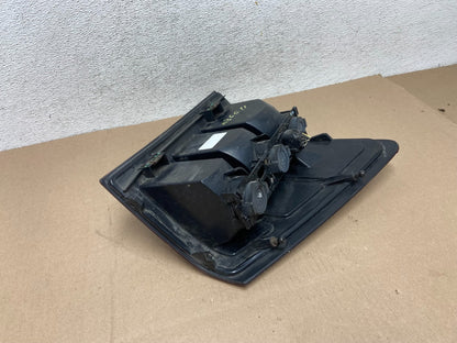 2005 to 2006 Jeep Grand Cherokee Left Driver Side Lh Tail Light AG6611 DW4