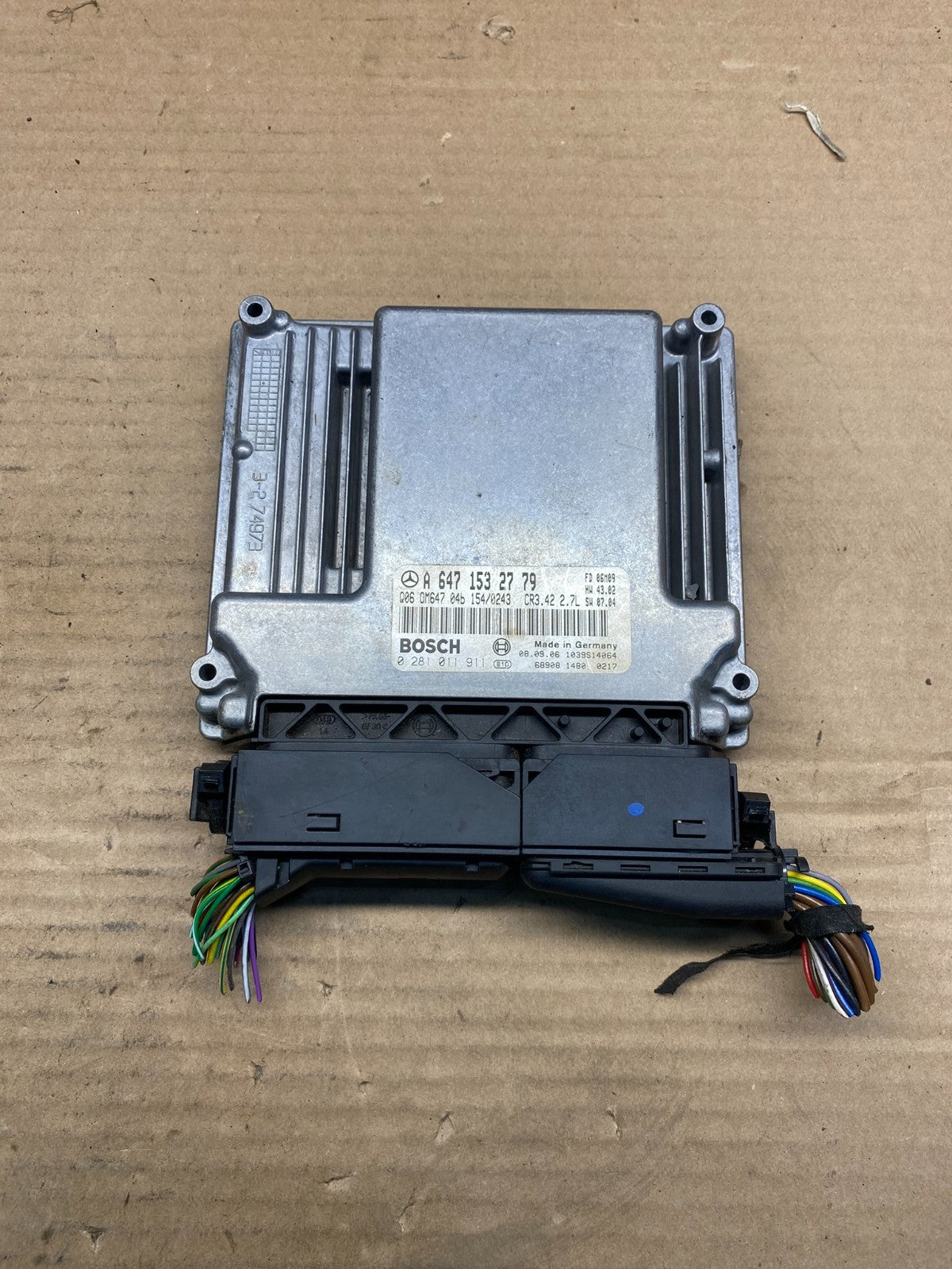 2004-2006 Mercedes Sprinter 2.7L Engine Computer ECM A6471532779 AE01630