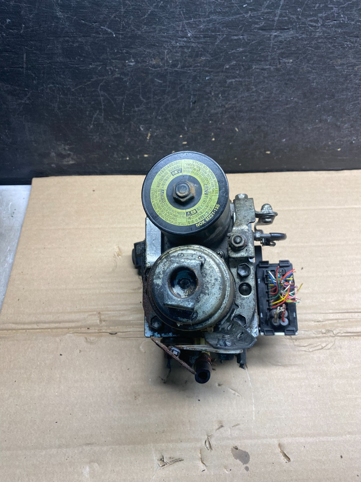 2004 - 2009 Toyota Prius ABS Brake Pump Anti Lock Module AH9559 DG5