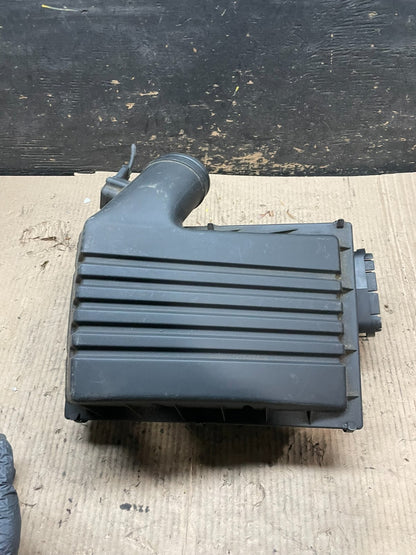 2007 to 2010 BMW X5 Air Intake Cleaner Filter Housing Box OEM V4034 DG3