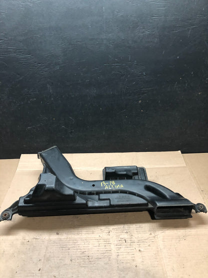 2013 to 2018 Nissan Altima 2.5L Front Air Cleaner Intake Duct Tube G7706 DG15