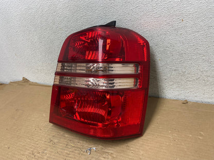 2001 2002 2003 Toyota Highlander Right Passenger RH Tail Light AG9298 LK2