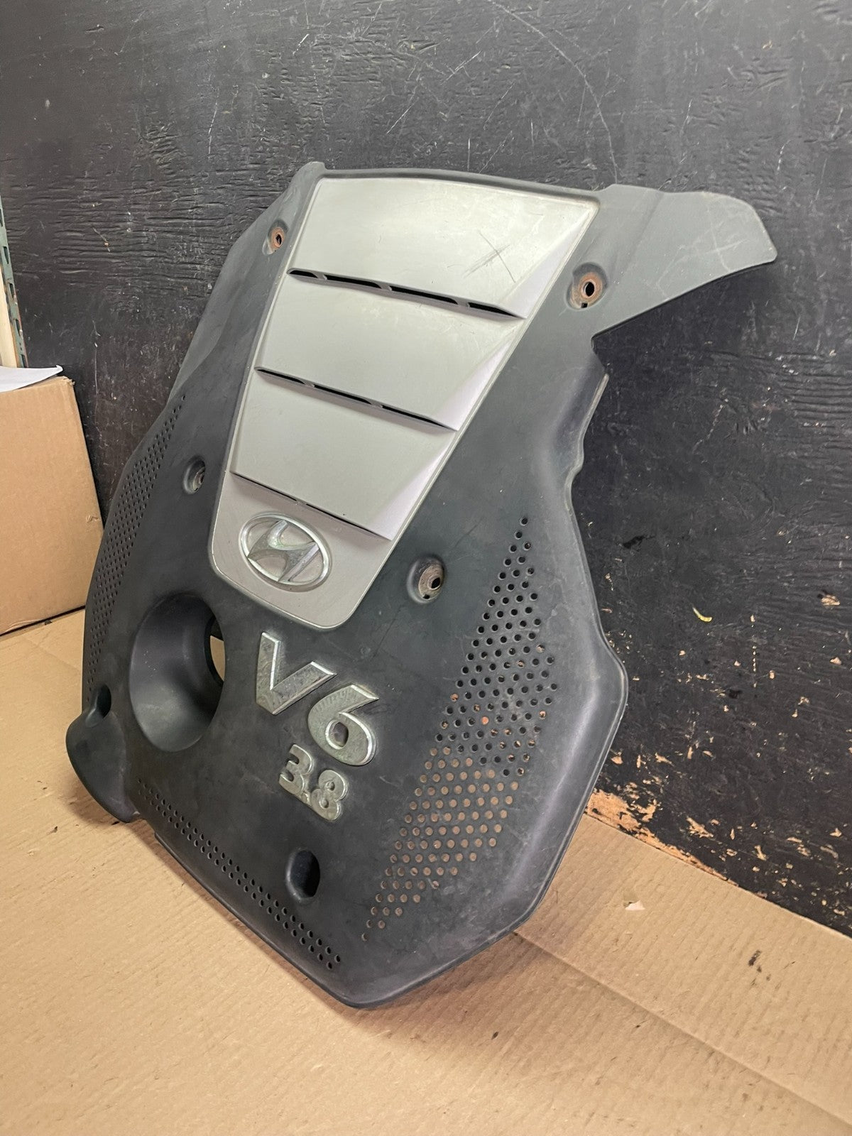2006 to 2008 Hyundai Sonata V6 Engine Motor Shield Cover OEM Z8357 DG2