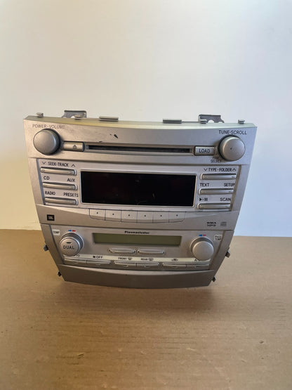 2007 to 2009 Toyota Camry Radio CD Player Climate Control Bezel AF5589 DG0