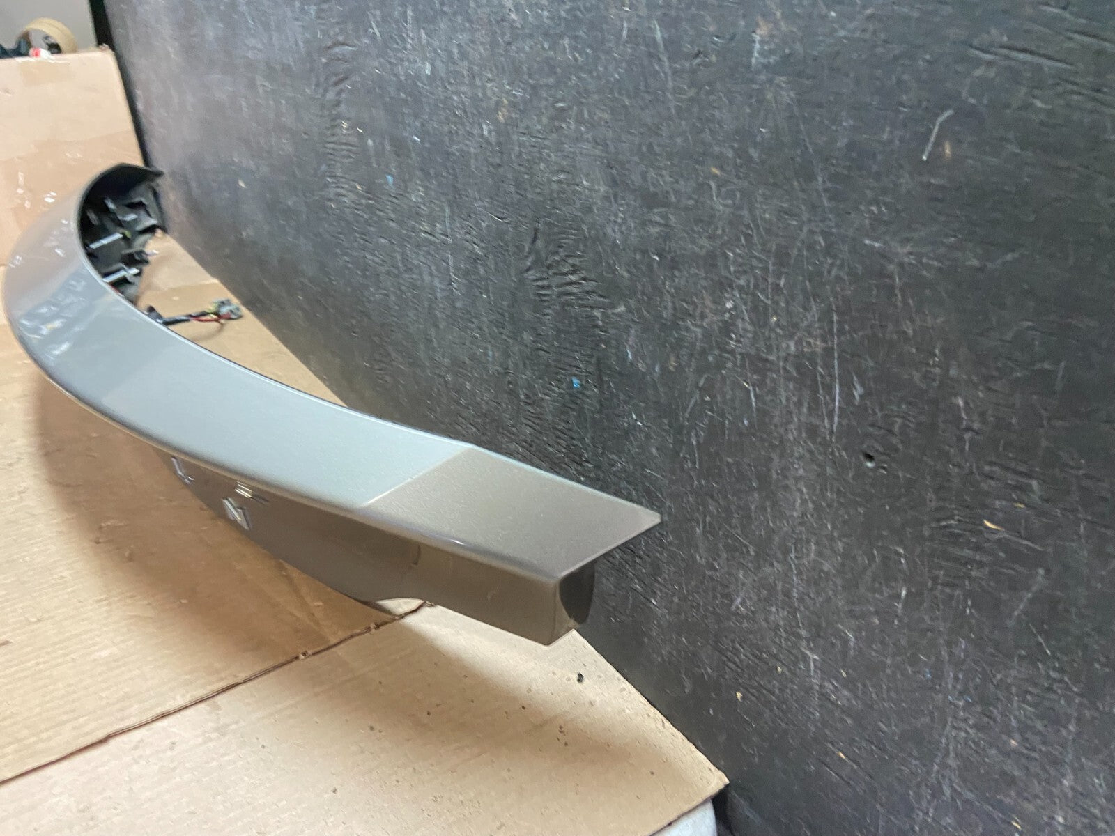 2013 to 2020 Lincoln MKZ Rear Trunk Lid Molding Panel W/Camera I7336 DG1
