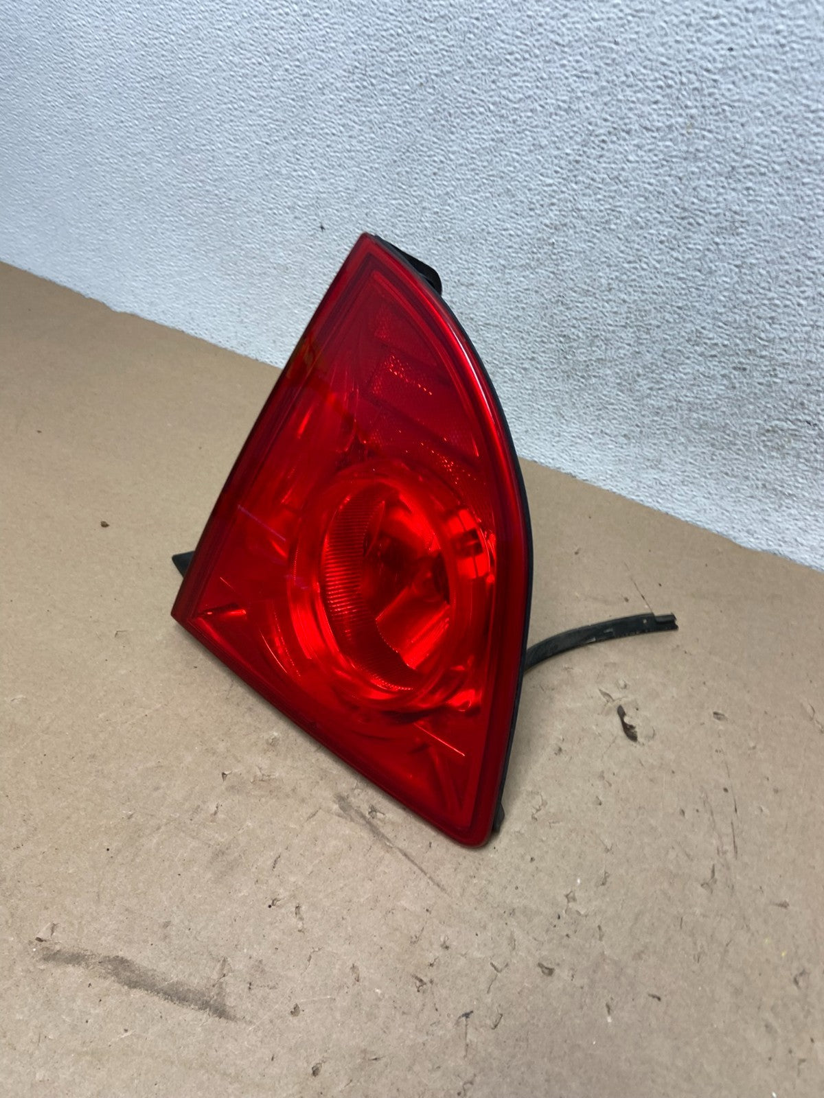 2008 2012 Chevrolet Malibu Right Passenger RH Side Tail Light AG41051