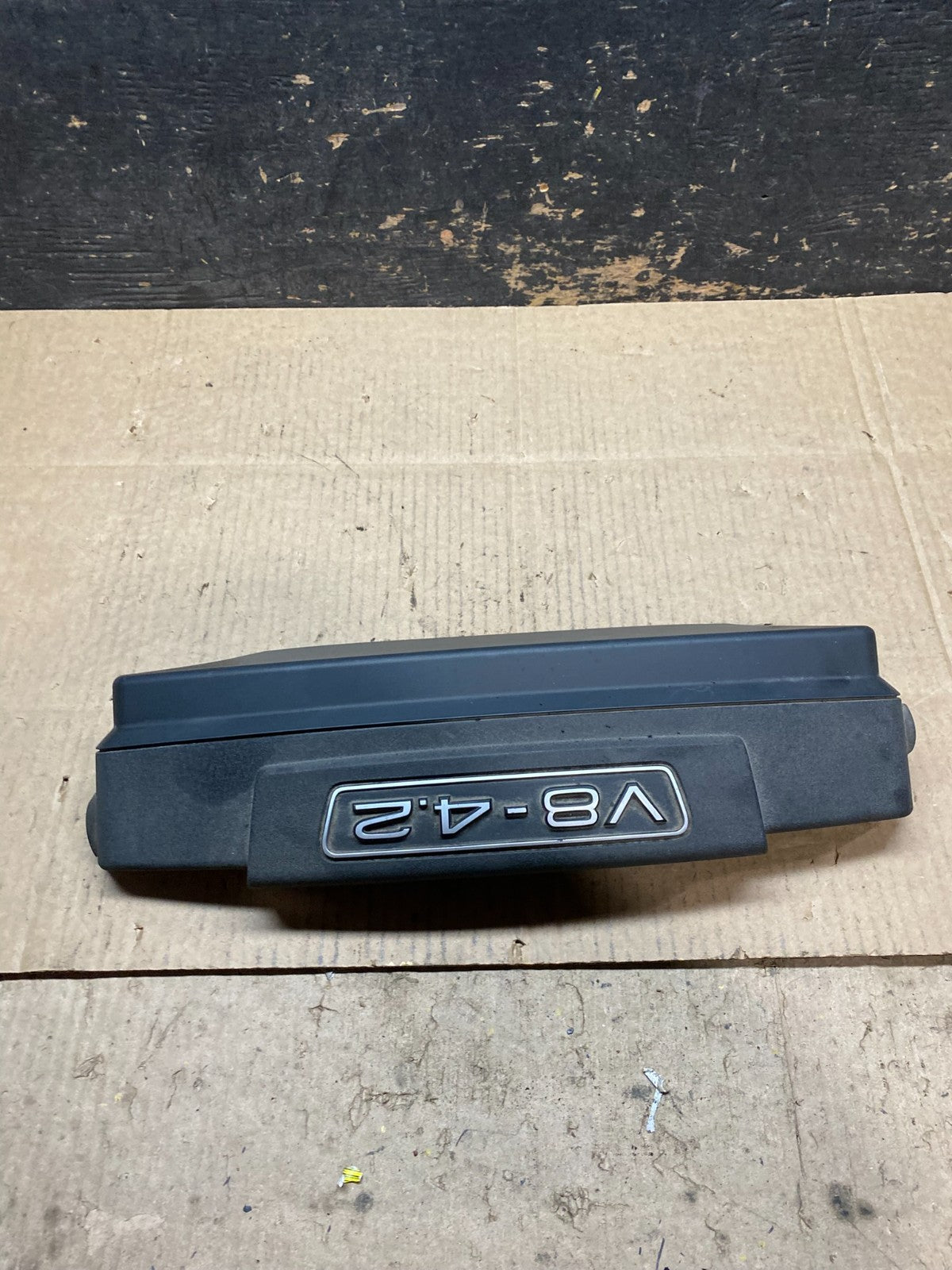 2004 2005 2006 Audi  A8 4.2L Engine Motor Cover Oem x9587 DG1