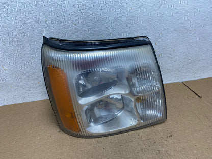 2002-2006 Cadillac Escalade Right Passenger Side Xenon Headlight AI3649 DW0