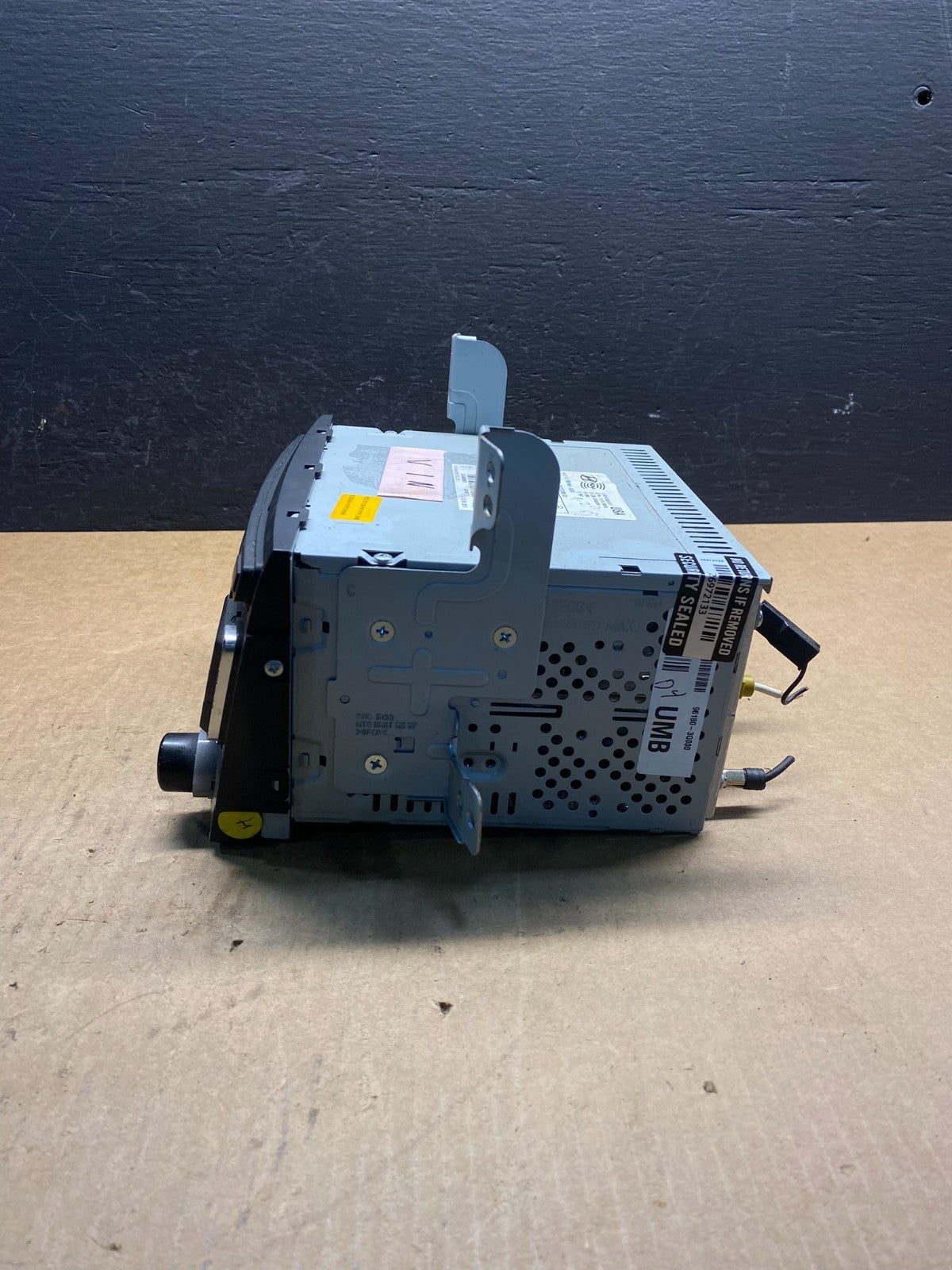 2011 to 2012 Hyundai Sonata Am Fm Cd Player Radio Receiver AC6968 DG1