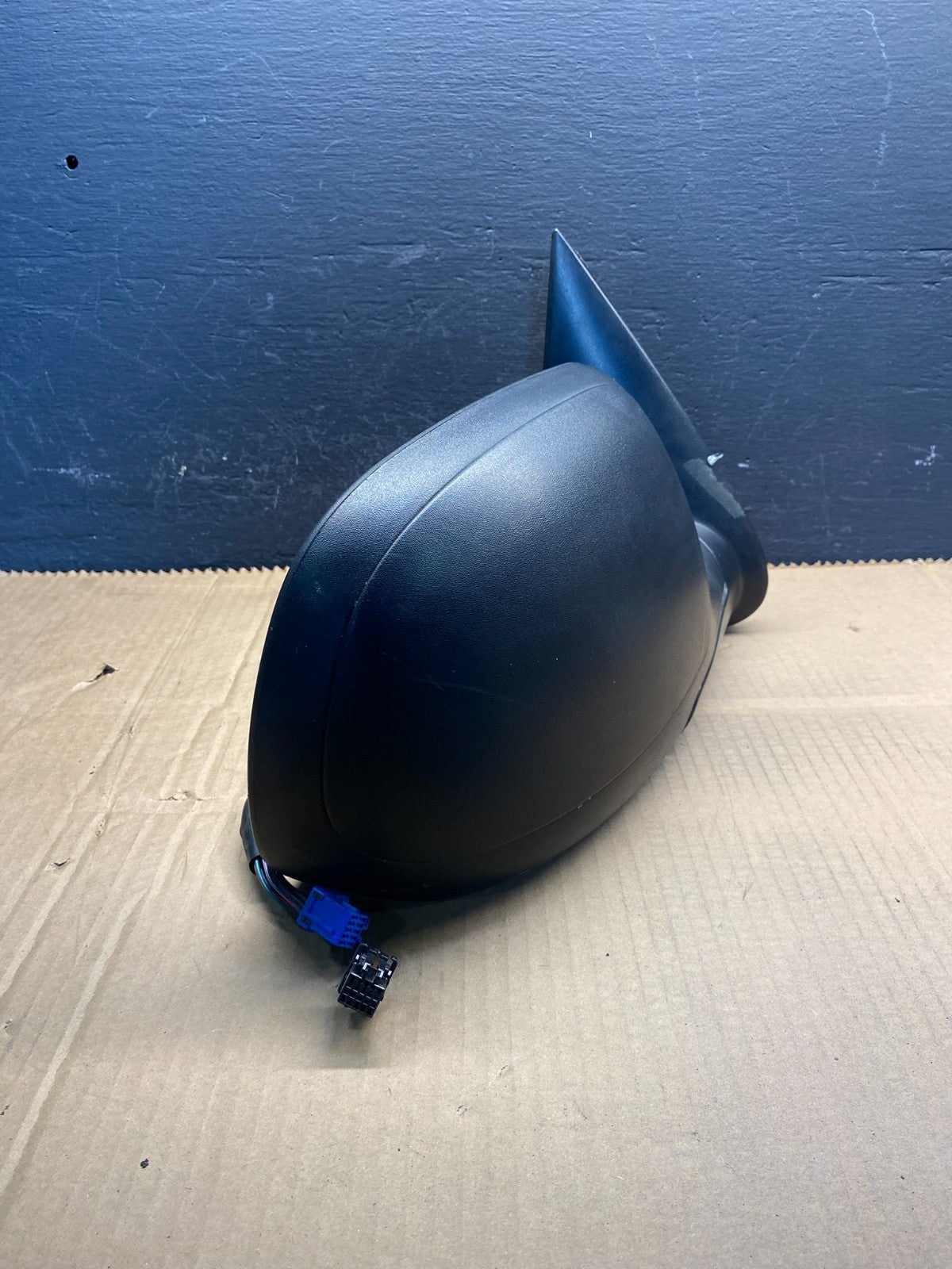 2003-2006 Chevrolet Tahoe Suburban Right Passenger Turn Door Mirror ac7859 DG1
