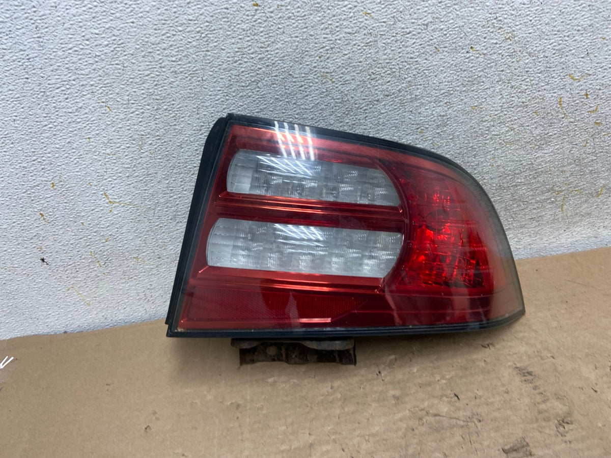 2007 - 2008 Acura TL Right Passenger Rh Side Tail Light AI1130 LK0