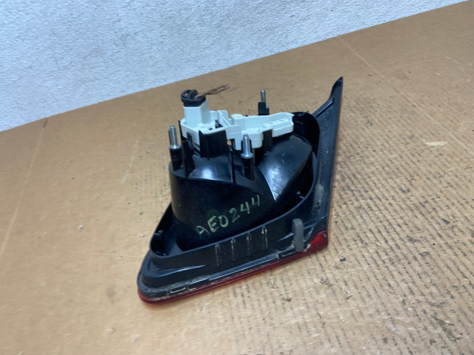 2009-2012 Volkswagen CC Left Driver LH Side Tail Light Inner Trunk AE0244 LK5