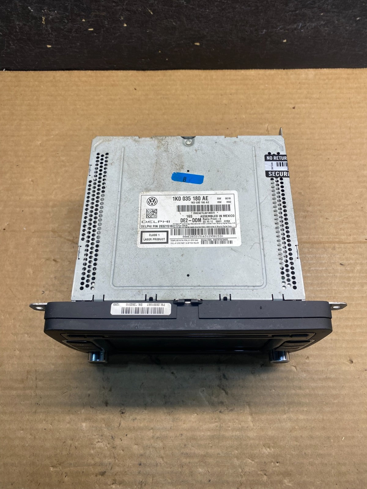 2012 to 2017 Volkswagen Passat Jetta Radio CD Player AM/FM Media af7853 DG3