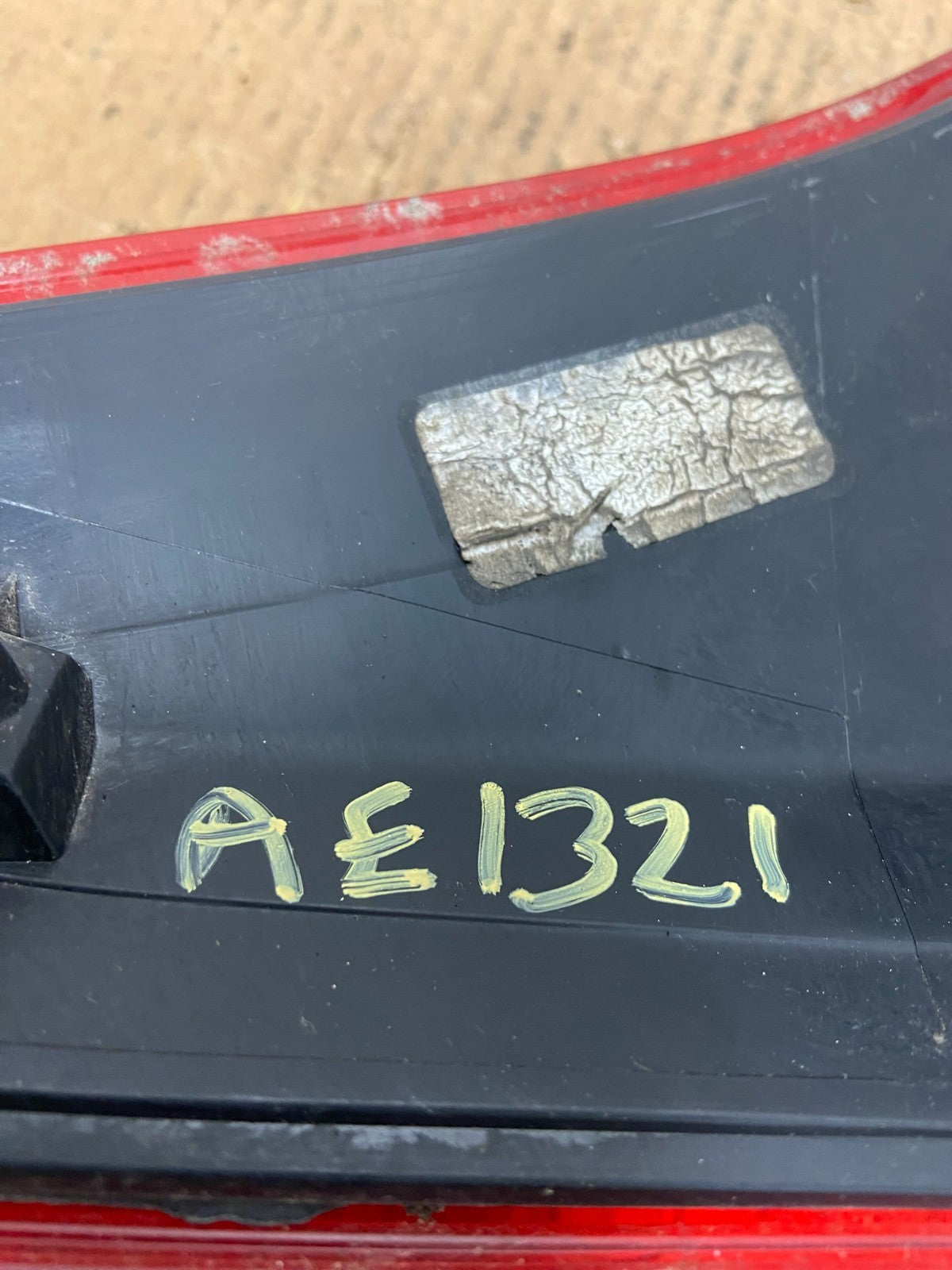 2015 to 2018 Ford Focus Tail Light Hatchback Right Passenger Side AE1321 DW6