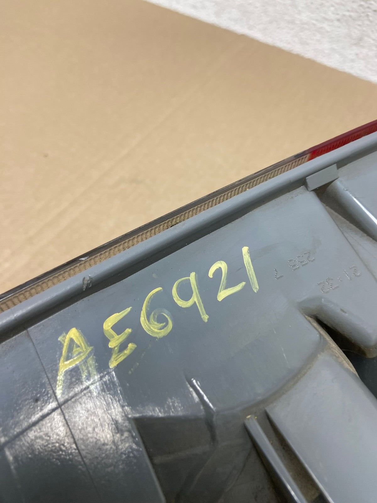 2007 to 2013 Toyota Tundra Left Driver LH Tail Light AE6921 LK7