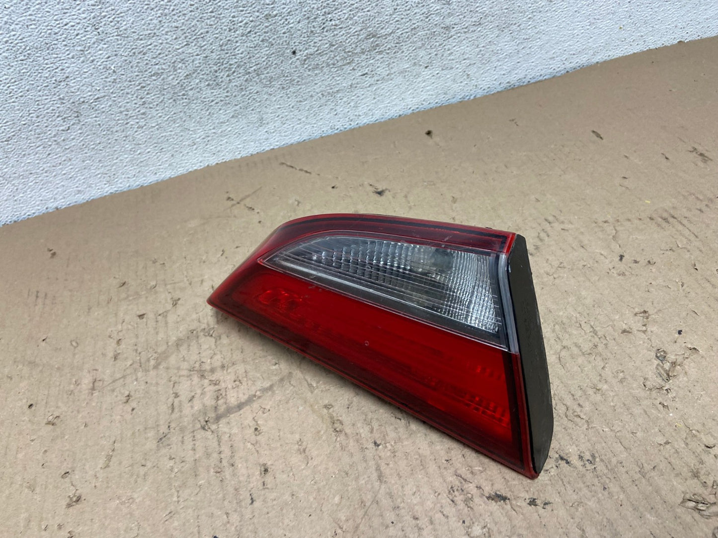 2014 2015 2016 Hyundai Elantra Sedan Left Driver LED Inner Tail Light AF4259 LK1