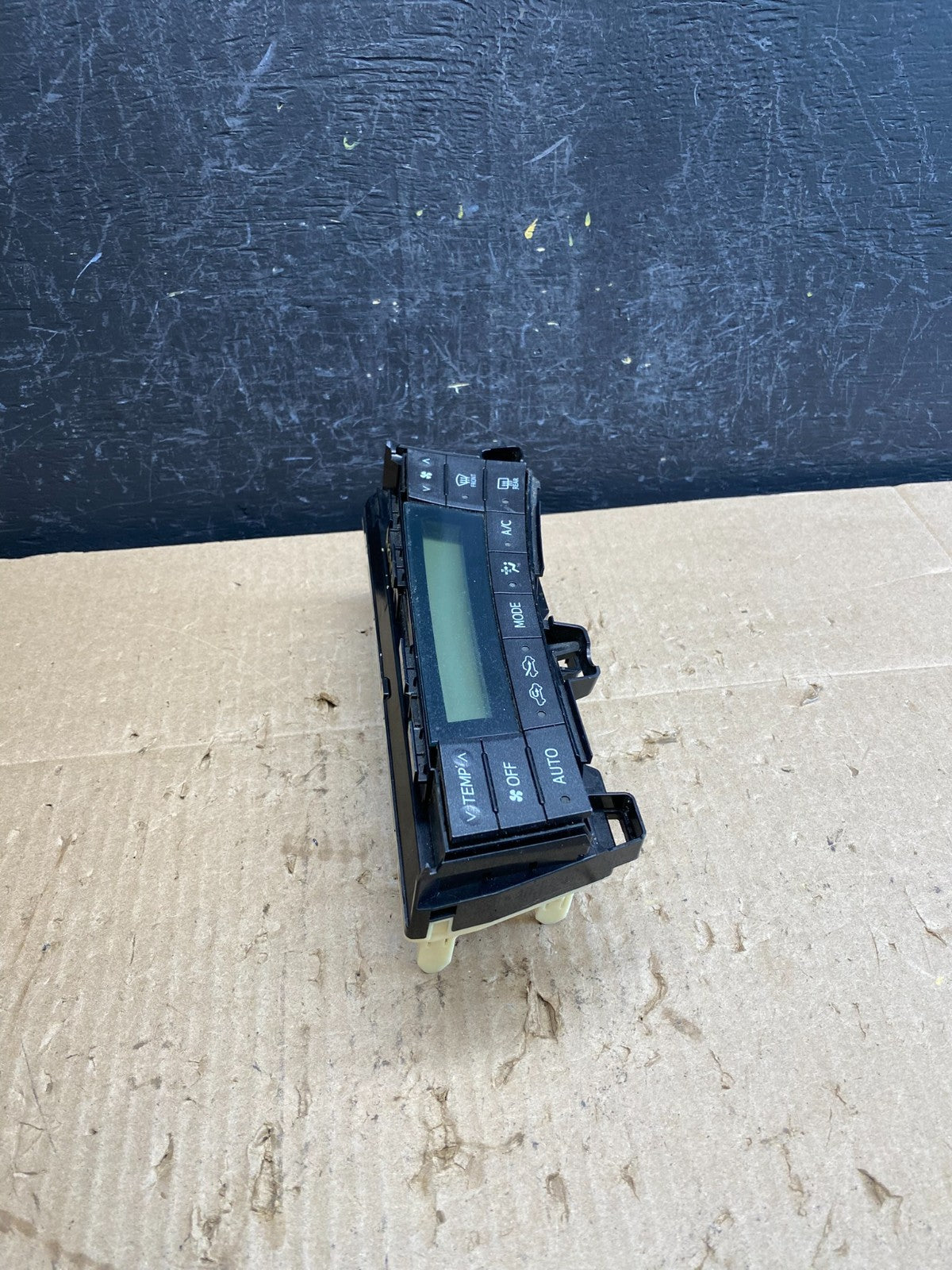 2010 to 2015 Toyota Prius A/C Heater Climate Control Unit Switch ac9164 DG1