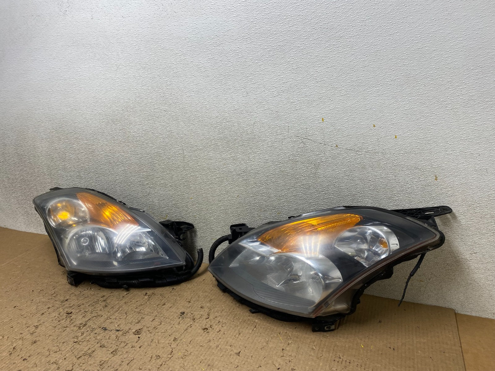 Sedan 2007 2008 2009 Nissan Altima Left+Right Set Headlights W8204 DW1