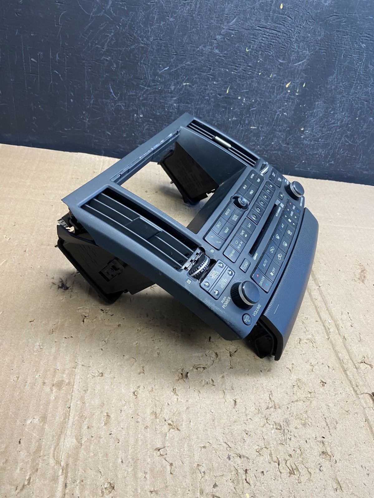 2003 to 2005 Infiniti FX35 Front Radio A/C Heater Switch Control Panel ae2003 DG6