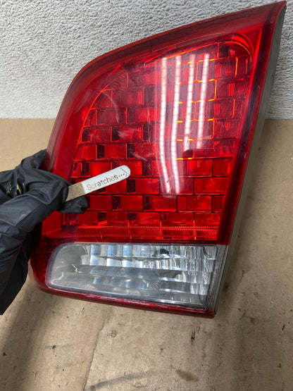 2011 2012 2013 Kia Sorento Right Passenger Inner Tail Light AG4916 LK3