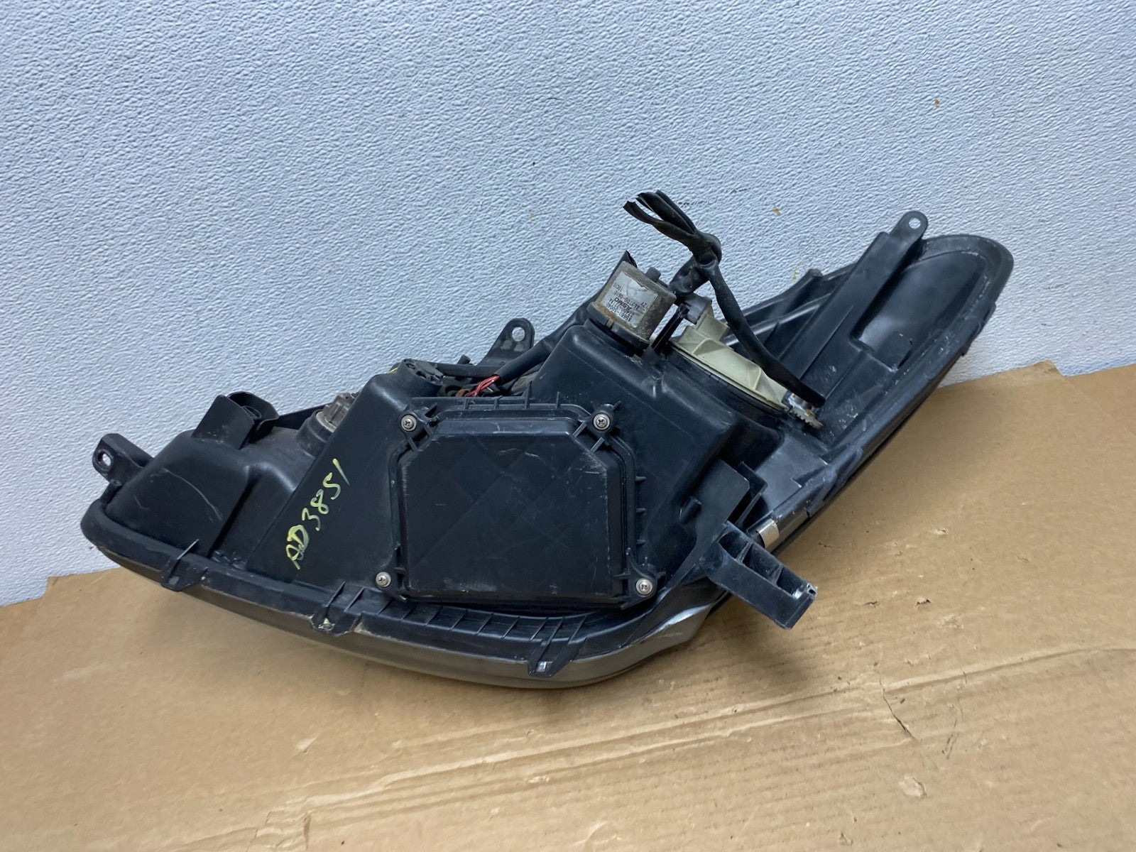 2002 - 2004 Lexus Es300 Es330 Right Passenger Headlight Hid Xenon AD3851 DW7
