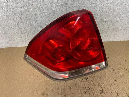 2006 to 2012 Chevrolet Impala Left Driver Lh Side Tail Light AF8399 DW0