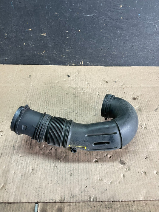 2011 to 2017 Volkswagen Touareg 3.6L Air Intake Hose Tube OEM M8951 DG0