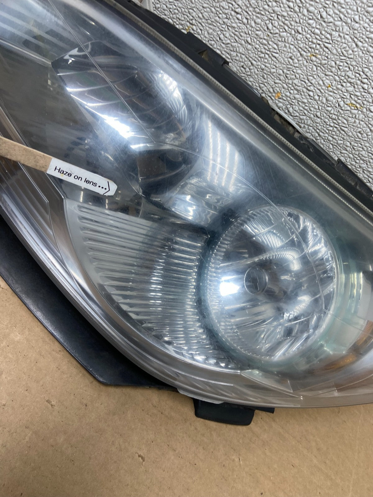 2008 to 2012 Chevrolet Malibu Left+Right Side Set Headlights AB4807 DW6