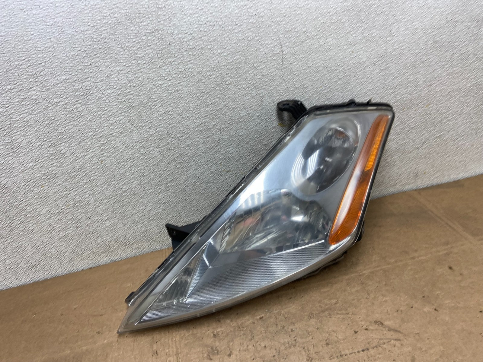 2003 to 2007 Nissan Murano Headlight Halogen Left Driver LH Y6187 DW2