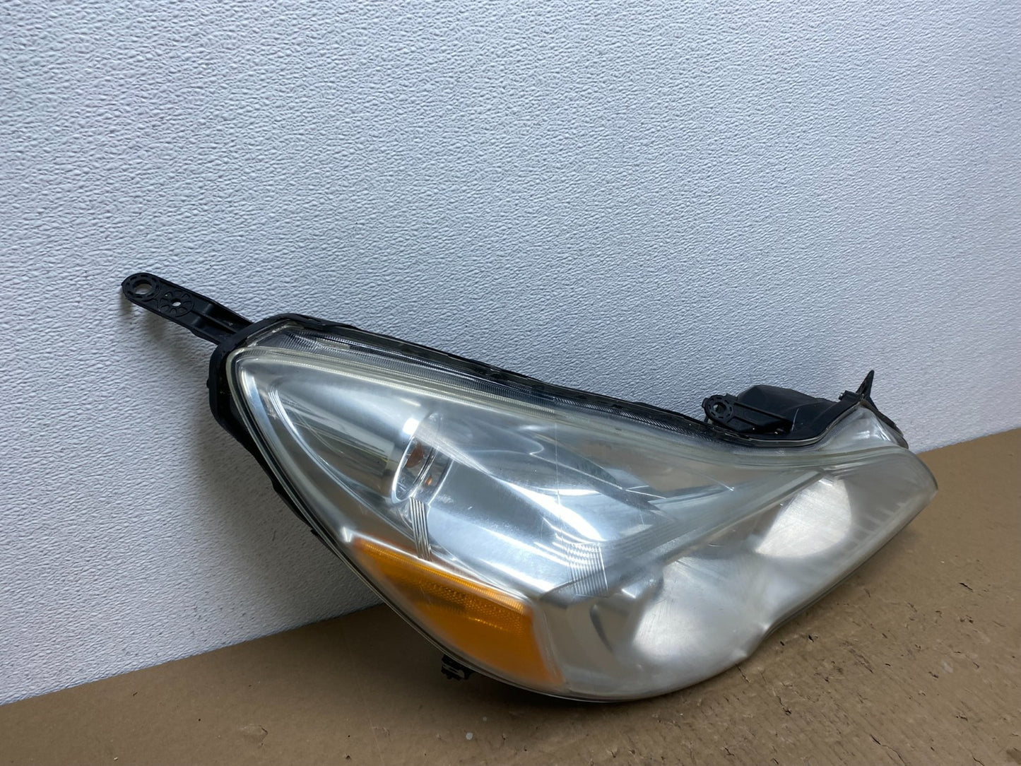 2013 - 2014 Subaru Legacy Outback Right Passenger Headlight AB6957 DW2