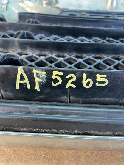 2007 to 2009 Toyota Tundra Front Upper Grill Grille W/ Emblem AF5265 DW7