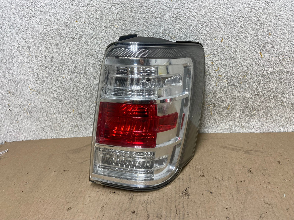 2008 2009 2010 2011 Mercury Mariner Right Passenger RH Tail Light AH7663 LK0