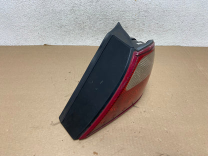 1998 to 2003 Jaguar XJ8 Right Passenger RH Side Tail Light AG3377 LK2