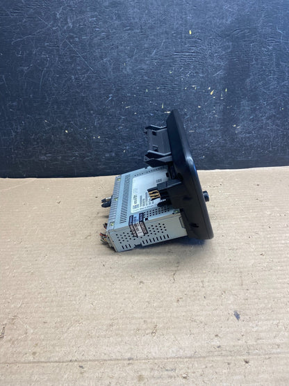 2017 to 2018 Chevrolet Cruze Radio Display Screen AH5413 DG1
