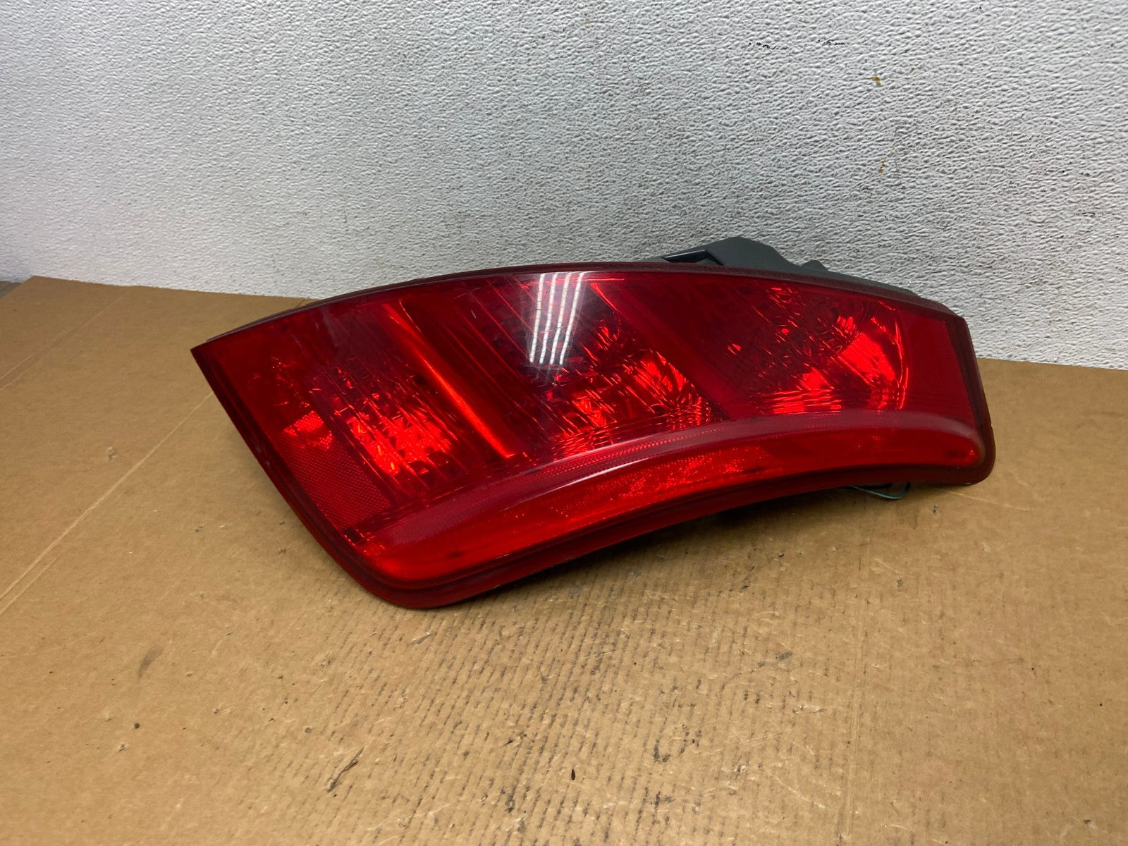 2003 2004 2005 Nissan Murano Right Passenger Rh Side Tail Light DEPO AE0577 LK1