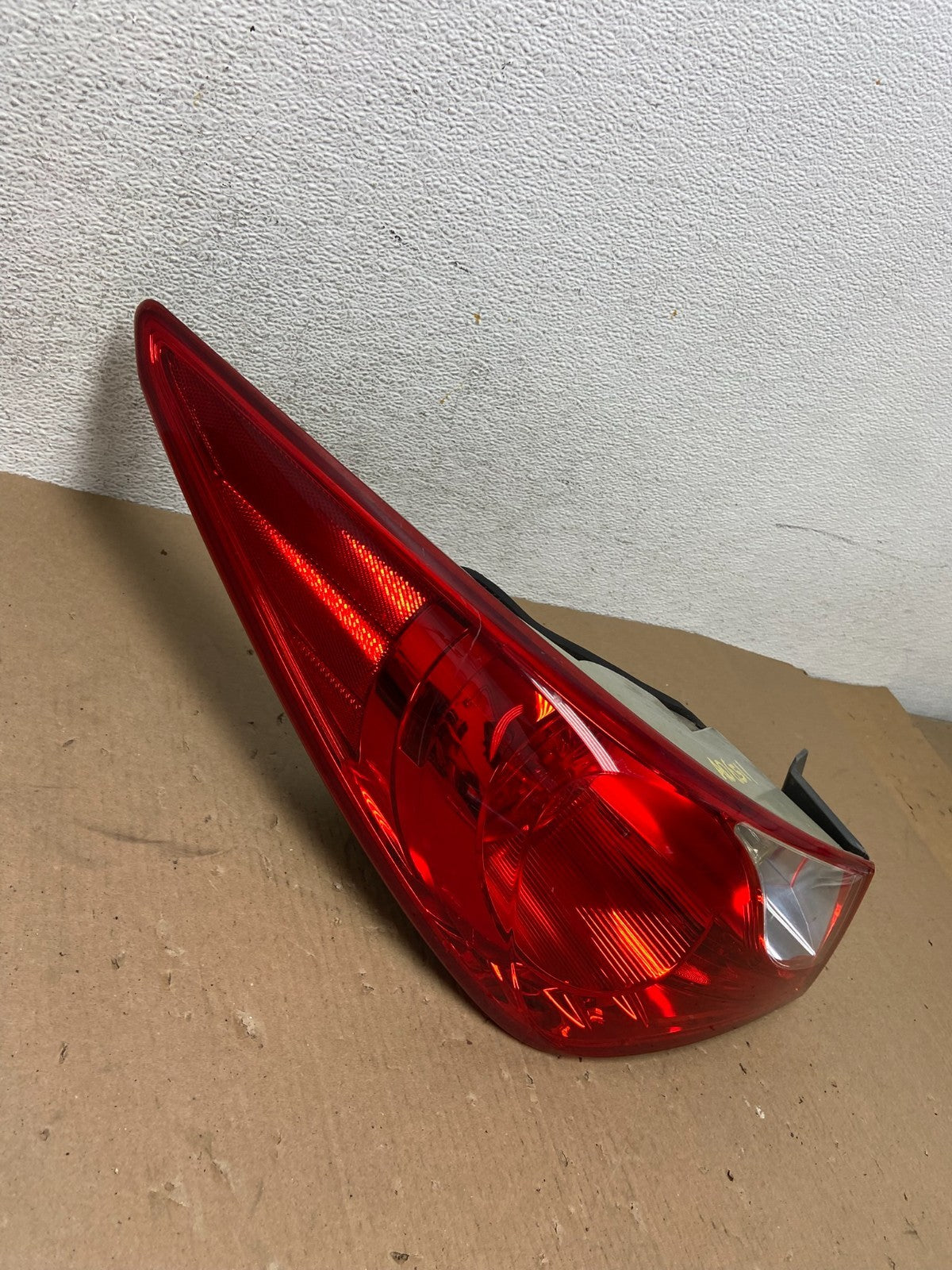 2011 2012 2013 Hyundai Sonata Left Driver LH Side Tail Light AD6511 DW2
