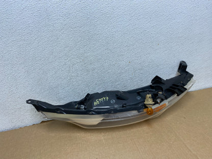 2011-2014 Nissan Juke Turn Signal Headlight Left Driver LH Halogen AG1977 DW6