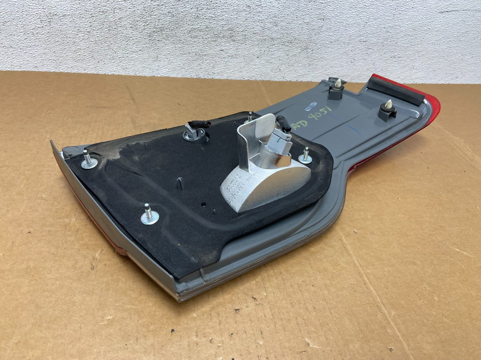 2008 2009 2010 Honda Odyssey Tail Light Inner Right Passenger Rh AD9051 DW4